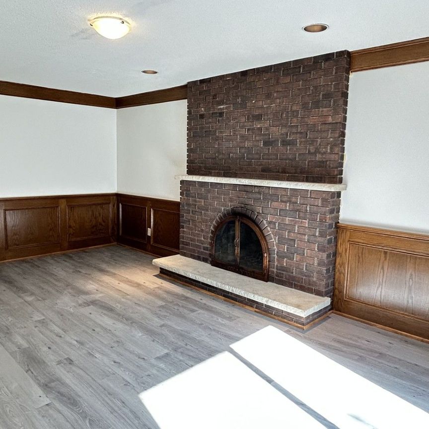 For Lease - 93 Willowbrook Road, Markham, Ontario - Photo 1