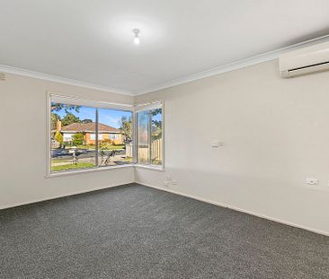 4 Third Avenue, Hoppers Crossing. - Photo 3