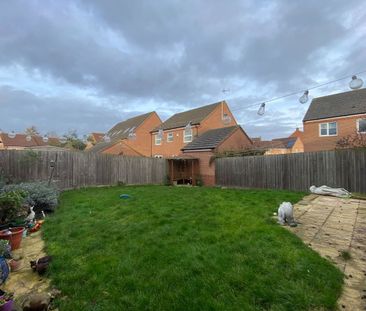 Siskin Close, Corby, NN18 8RQ - Photo 1