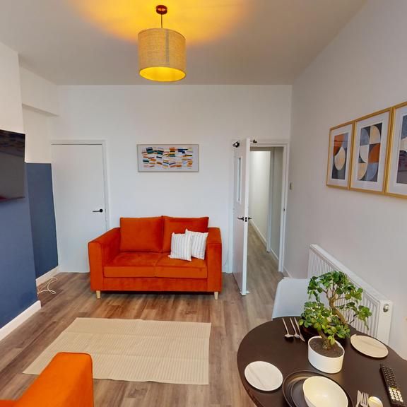 5 bedroom house to rent - Photo 1