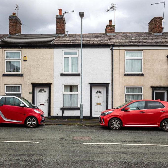 2 bedroom terraced house to rent - Photo 1