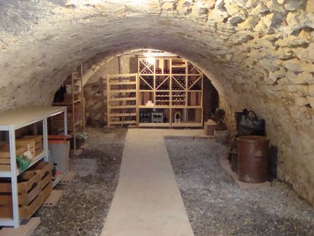 Saniertes Bauernhaus mit modernem Wohnkomfort! - Photo 2