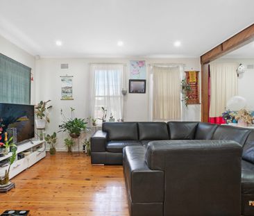 Comfortable & Low-Maintenance - Photo 1