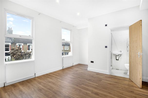 Roding Road, London, E5 0DR - Photo 1