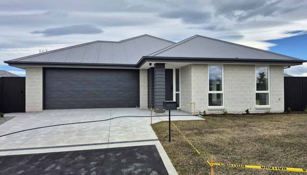 33 Sanders Way, Rolleston - Photo 1