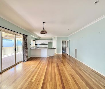 Coastal Comfort with Space to Move - Photo 2