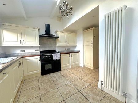 Haden Park Road, Cradley Heath - Photo 4