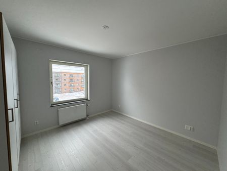 Hejaregatan 11 A – 2 rok (1204) - Foto 2