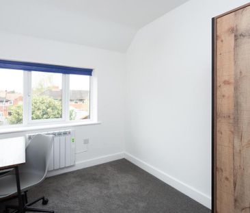 1 bedroom in a house share to rent - Photo 5