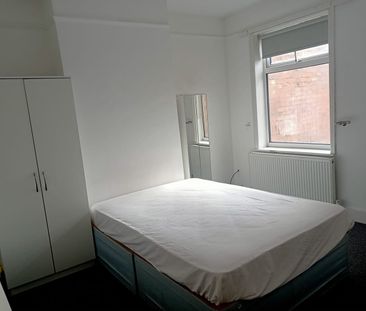 Room in a Shared House, Babington Road, NW4 - Photo 6