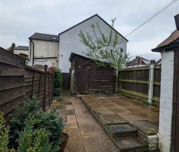 2 bedroom terraced house to rent - Photo 3