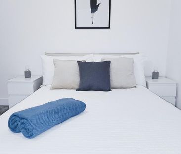 3 bedroom flat to rent - Photo 5