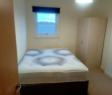 2 Bed Flat, Bluemoon Way, M14 - Photo 6