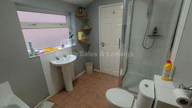 Vine Street, Lincoln, LN2 - Photo 1