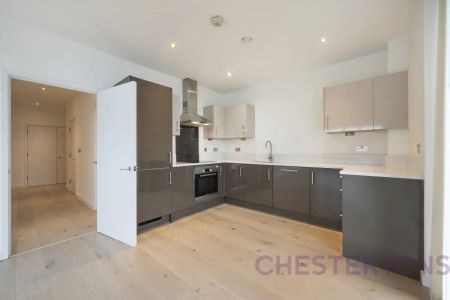 2 bedroom flat in 31 Lock Side Way - Photo 2