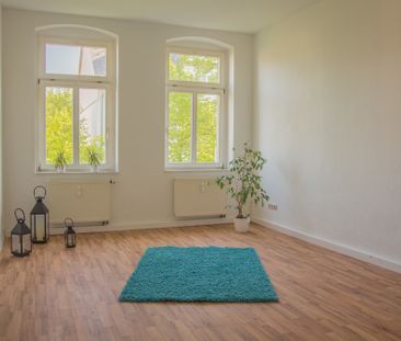 3-Raum-Altbauwohnung mit Tageslichtbad nahe Lessingplatz - Photo 3