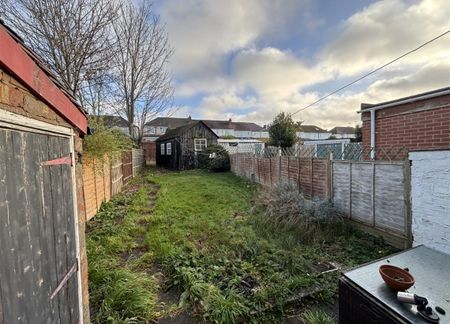 Kingsbury Road, Coundon, Coventry, West Midlands - Photo 5