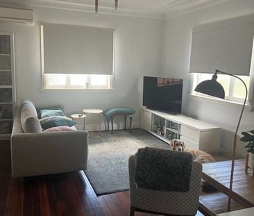 East Brisbane - Photo 3