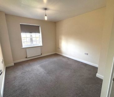 Wroughton Road - Photo 3