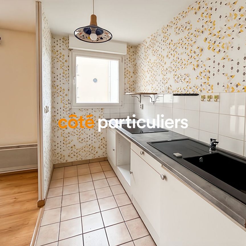 RUE DES ECOLES Appartement lumineux avec balcon et box - Photo 1