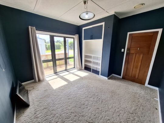 18 Cummings Street, Okato - Photo 1