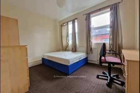 5 Bedroom Student Properties - Photo 2