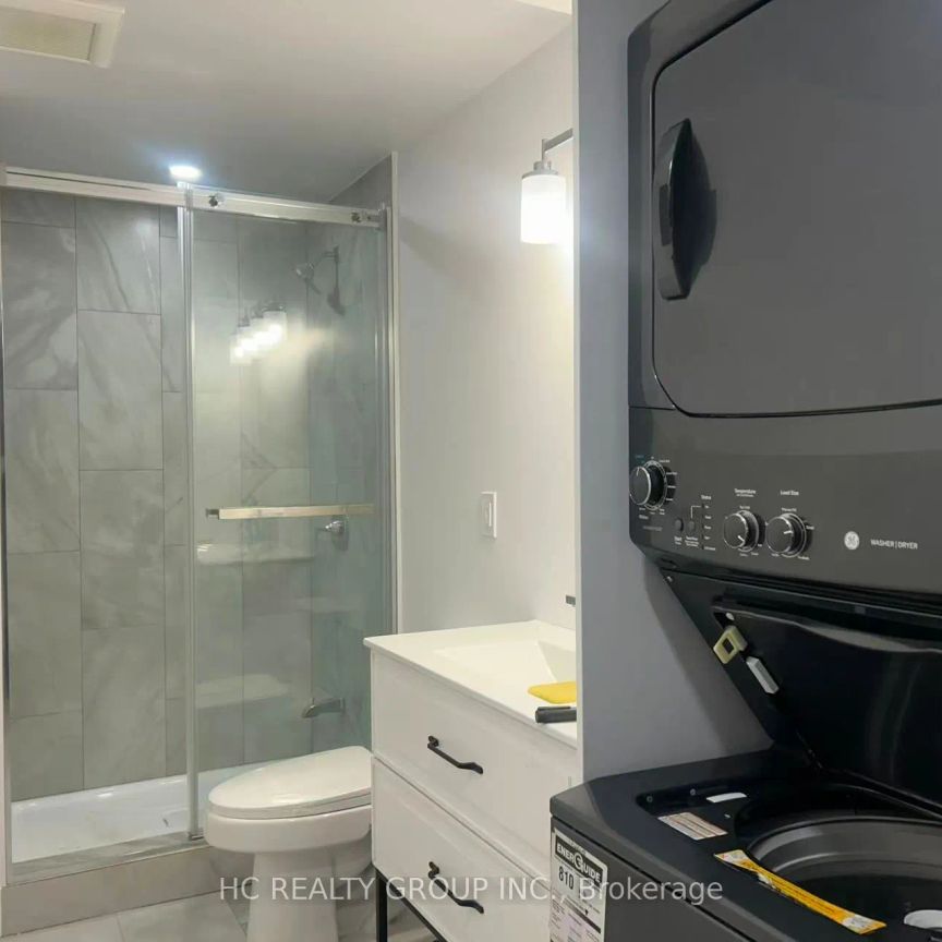 62 Adrian Crescent #Basement - Photo 1