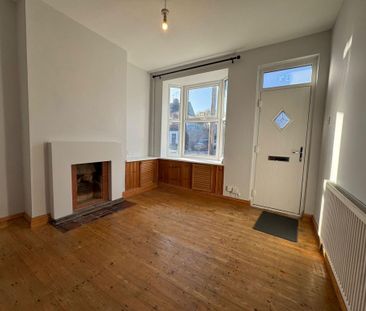 2 bedroom terraced house to rent - Photo 1