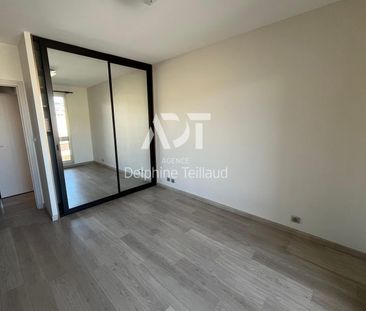 Appartement T3 à GRENOBLE - Photo 2