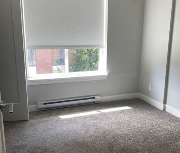 Central Park Village, The Hub – 2BD/2BA - Photo 2