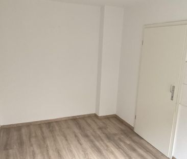 Helle 2-Zimmer-Wohnung in Duisburg Obermeiderich - Photo 1