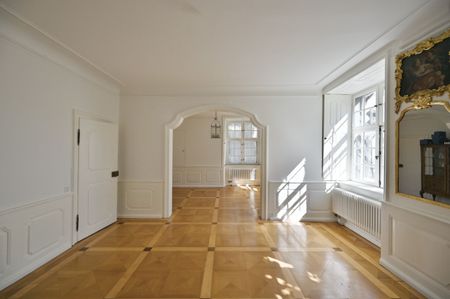 LANDHAUS IM HERZEN VON RIEHEN – WOHNEN MIT GESCHICHTE UND CHARAKTER - Foto 5