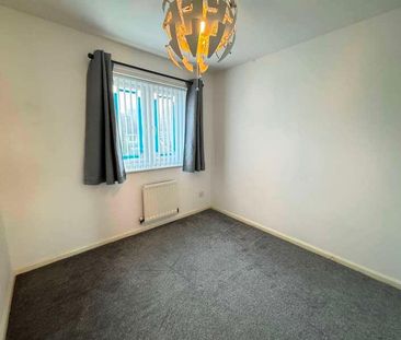 Braydon Drive, North Shields. ** Extended, NE29 - Photo 5