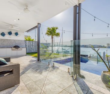 Modern Executive Waterfront Residence - Photo 6