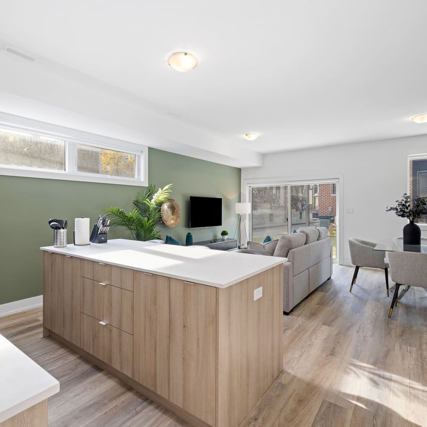 For Lease - 447 Lansdowne Avenue Unit# Laneway, Toronto, Ontario - Photo 1