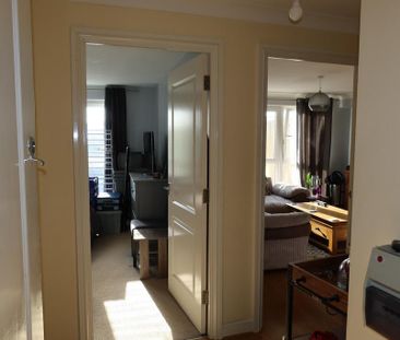 1 bedroom apartment to rent - Photo 2