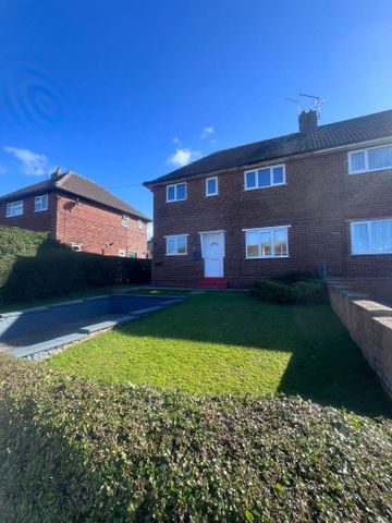 2 bedroom semi-detached house to rent - Photo 4