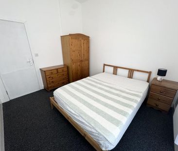 6 bedroom house of multiple occupation to rent - Photo 5