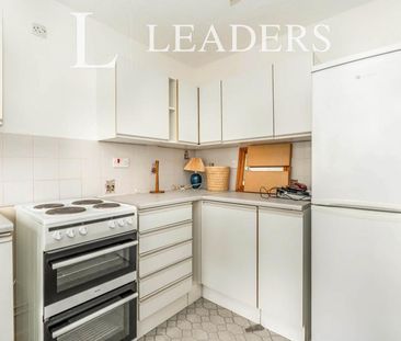1 bedroom apartment to rent Tennyson Court, 50 Winn Road, Southampt... - Photo 5