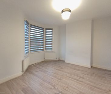 4 Bed Terraced House, Rosebery Avenue, N17 - Photo 3