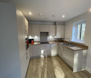 2 bedroom apartment to rent - Photo 6