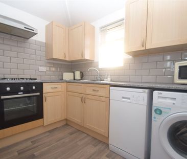2 bed detached bungalow to rent in Oriel Crescent, Scarborough, YO11 - Photo 4