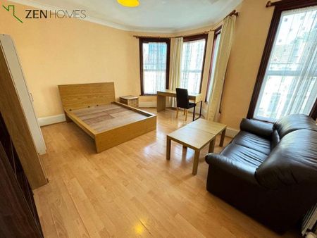 House share to rent - Photo 2