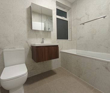 4 Bed Terraced House, Shelbourne Road, N17 - Photo 6