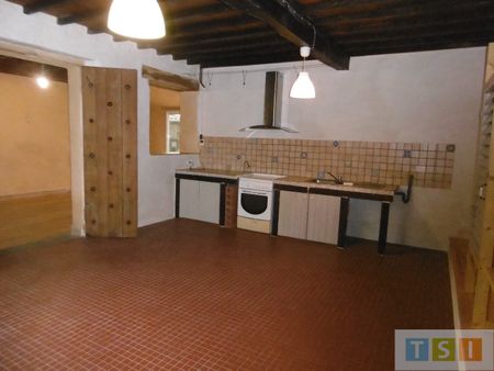 Location Maison 4 pièces 156m² LANNEMEZAN 65300 - Photo 2
