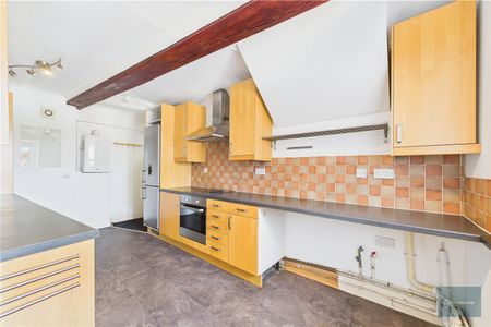 Hill Street Court, Trowbridge, Wiltshire, BA14 - Photo 4