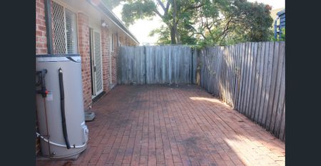 LOW MAINTENANCE UNIT - Photo 3