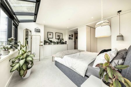 Fann Street, Barbican, EC2Y - Photo 3