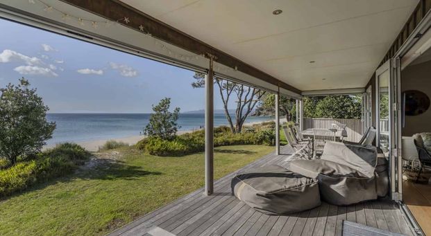 Beach front - Whangapoua - Photo 1
