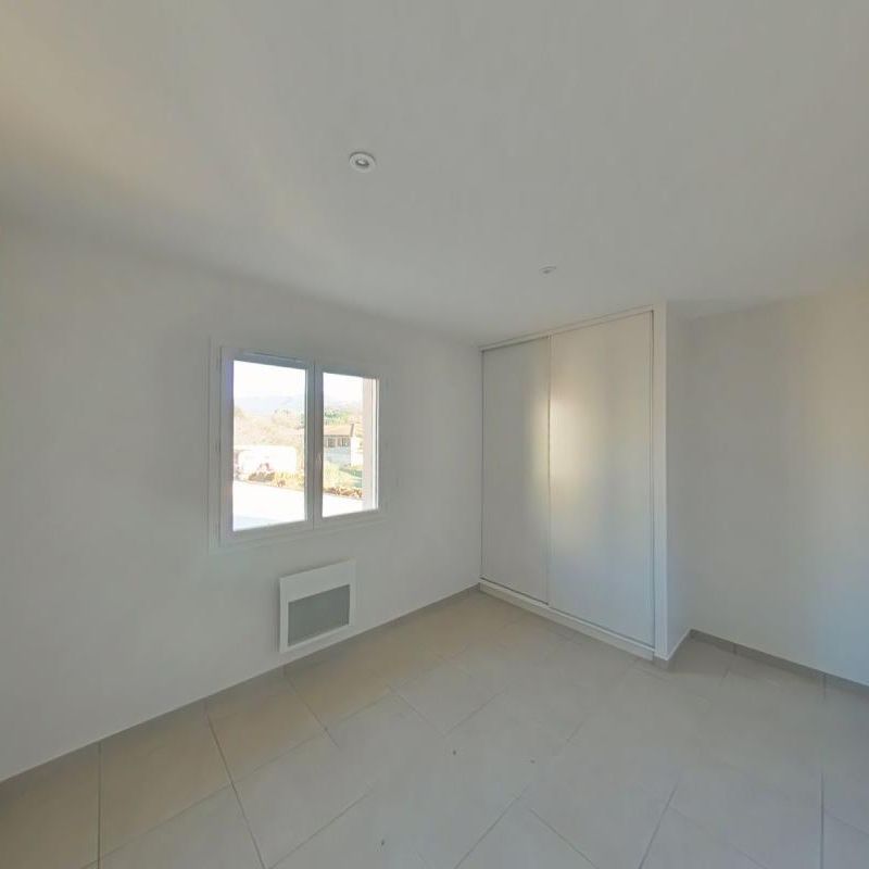 Location Maison 4 pièces 85m² CHATUZANGE LE GOUBET 26300 - Photo 1